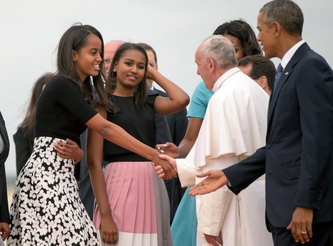 Loat anh con gai lon cua TT Obama o Nha Trang-Hinh-11